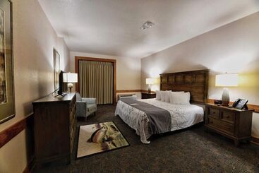 فندق Roaring River State Park