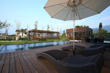 تختخواب و صبحانه 193 County Garden Bnb