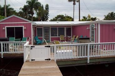 호텔 Matlacha Cove Inn