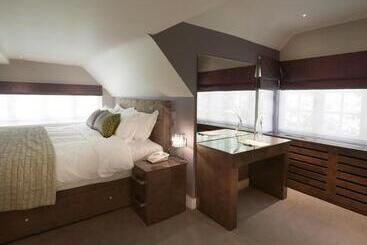 Hotel The Dog And Badger