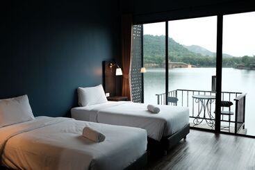 Resort Inlaya Ratchaburi