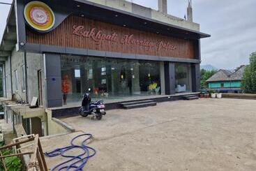 Hotell Lakhpati