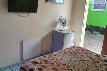 Pension Delapaix Guest Lodge