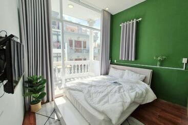 هتل آپارتمان Homestay68