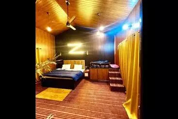 ホテル The Vyom Villa