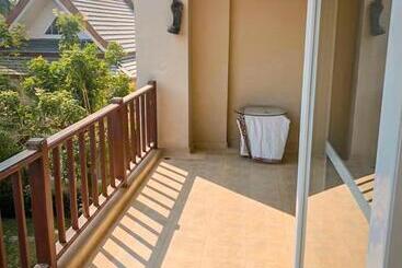 Apart Hotel คอนโดบ้านทะเลสำราญ