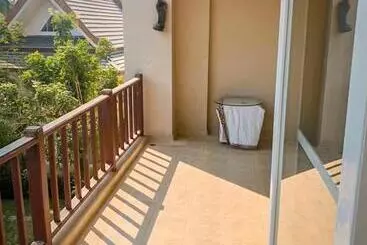 アパートホテル คอนโดบ้านทะเลสำราญ