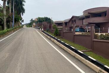 ホテル Ceder Crescent