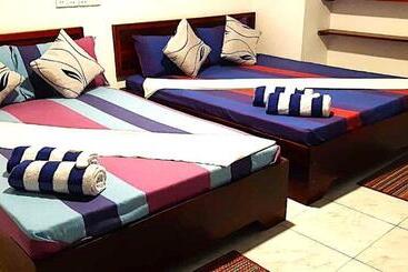 بنسيون Lilly Rooms