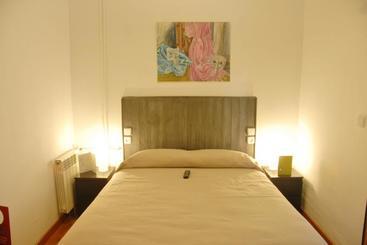 تختخواب و صبحانه Alba1924