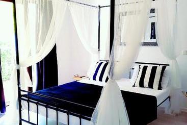 مُتل Argö Costinești