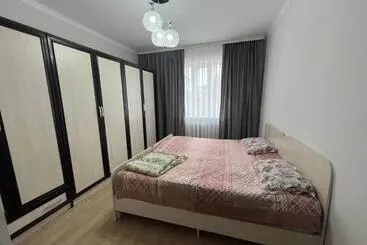 تختخواب و صبحانه House 7