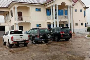 Hotel Decent Guest House