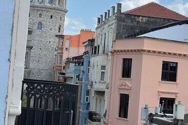 Hotel Galata Pearl