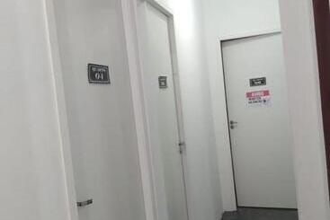 هتل Quarto Para 1 Pessoa Com Ventilador