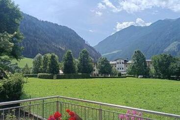 צימר Pension Obermair