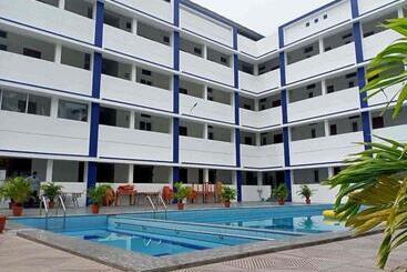 Hotel Urc Resorts