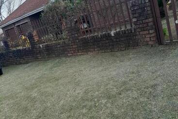 Pensionat Mantombi S Guest House