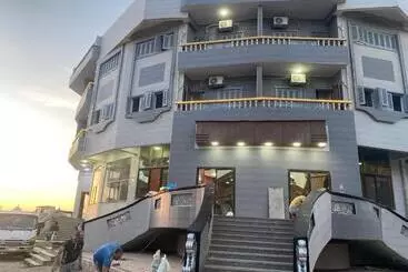 فندق دبى راس البر