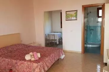 هتل آپارتمان Albapika Agritourism