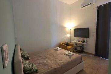 住宿加早餐  N Amuri Room A Due Passi Del Mare