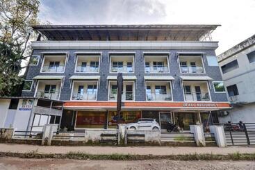 Otel Aec Residency Alappuzha