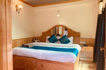 Hotel Barely Roll Inn