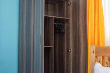 پانسیون Themes Guesthouse, Nanyuki