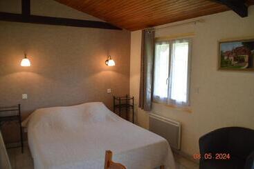 צימר Le Chalet Des Contries