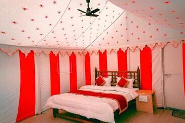 Hotelli Classynaturedesertcamp