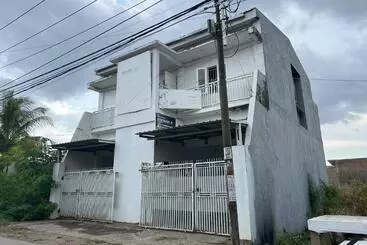 Hotelli Oyo 94161 Kost Aisyah