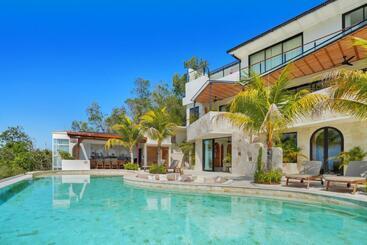 Pension Castle Lunita Top Ocean View Villa Of Uluwatu