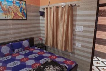 بنسيون Tirupati Bhawan