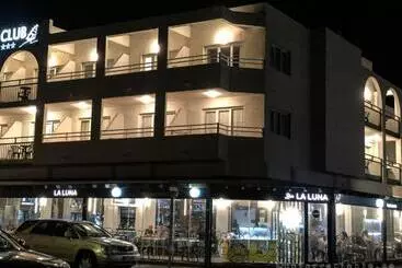 Hostel Corralejo Coliving By Amazzzing Travel