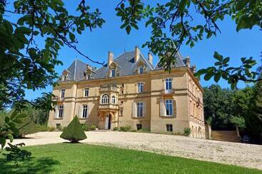 Bed and Breakfast Château De Laclaireau