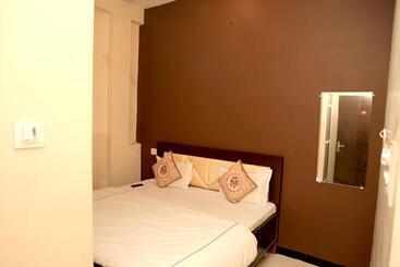 Hotell होटल विनायक पैलेस