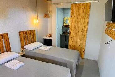 Hotel Pousada Roliúde Nordestina A 600 Metros Do Centro De Cabaceiras