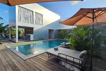 酒店 Unit Space Village