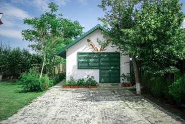 بنسيون Casa Diana