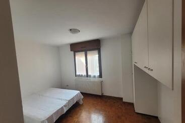 بنسيون Fast Hospitality