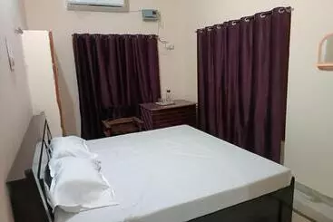 Majatalo Raghuvardham Delux 2 Double Beds