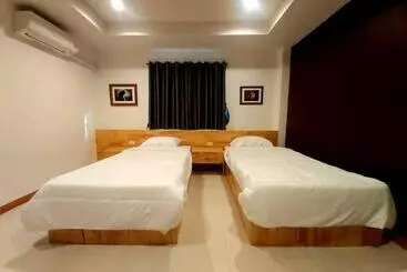 Hotelli เปริม เฮ้าส์