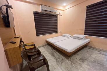 Hotel Balan Guest House