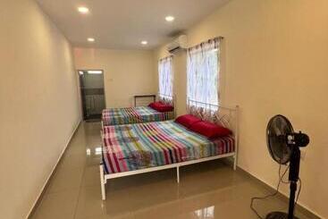 Hotell The Seashell Family Room Melaka Kuala Sg Baru