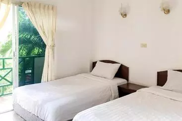 Hotel โรงแรมศิริธารา