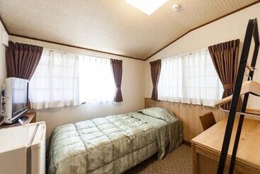 Ryokan Onsen Guesthouse Aobatonosu