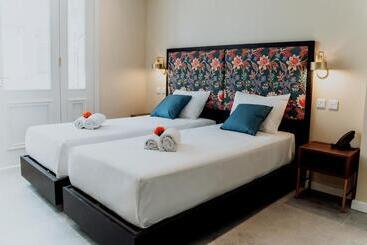 Bed and Breakfast King Charles