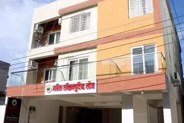 Hotel Twarita Executive Lodge