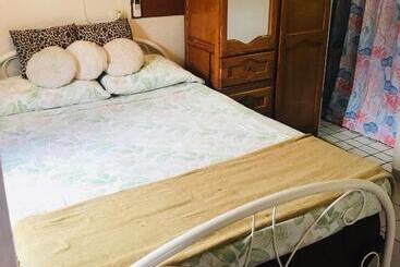 مُتل Fun In The Sun Apartments