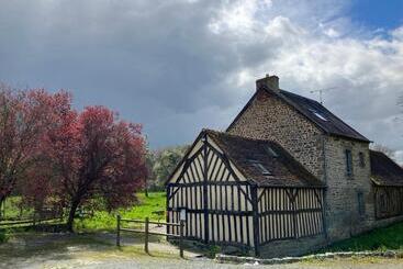 민박 La Prémoudiere